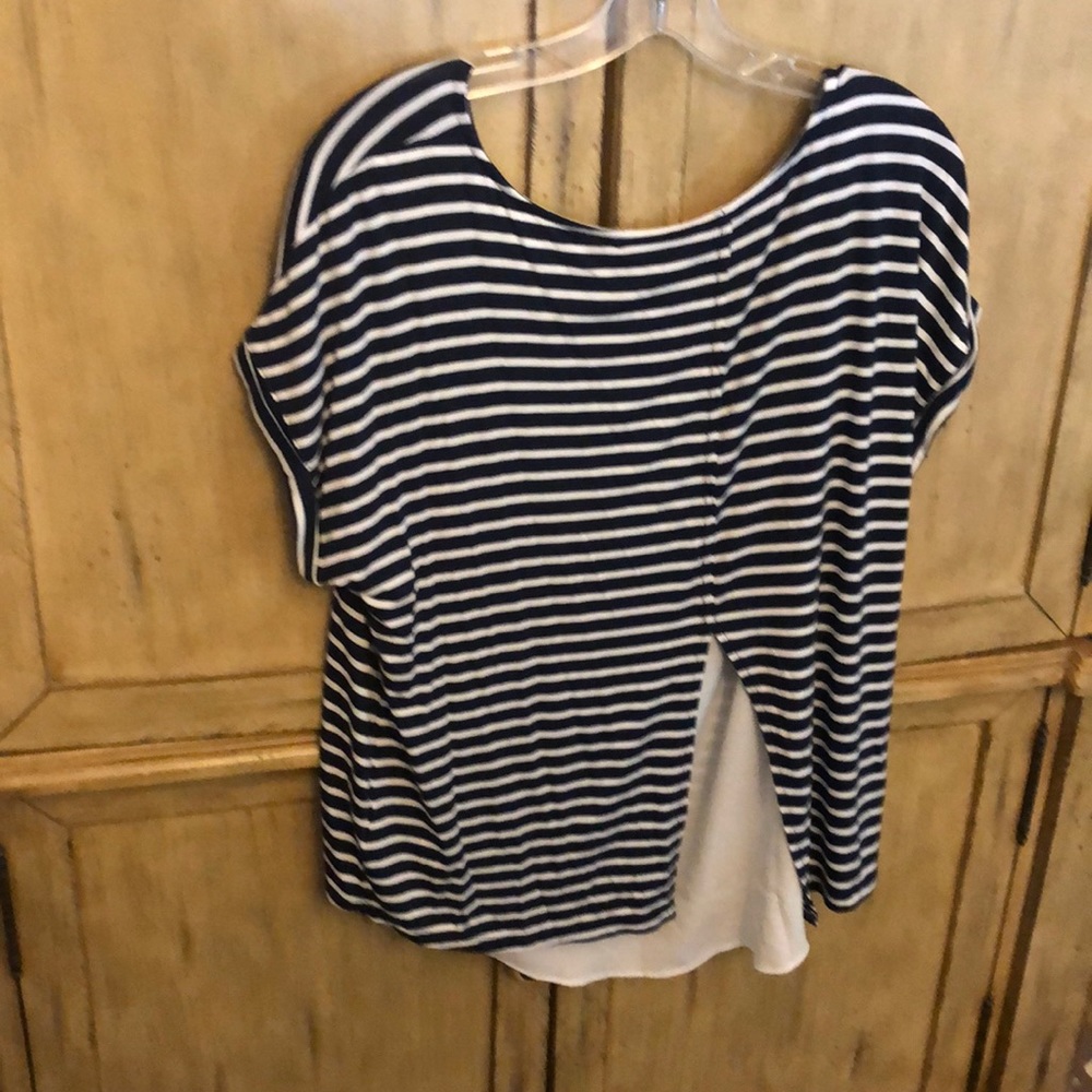Apt 9 split back tee - Picture 2 of 2